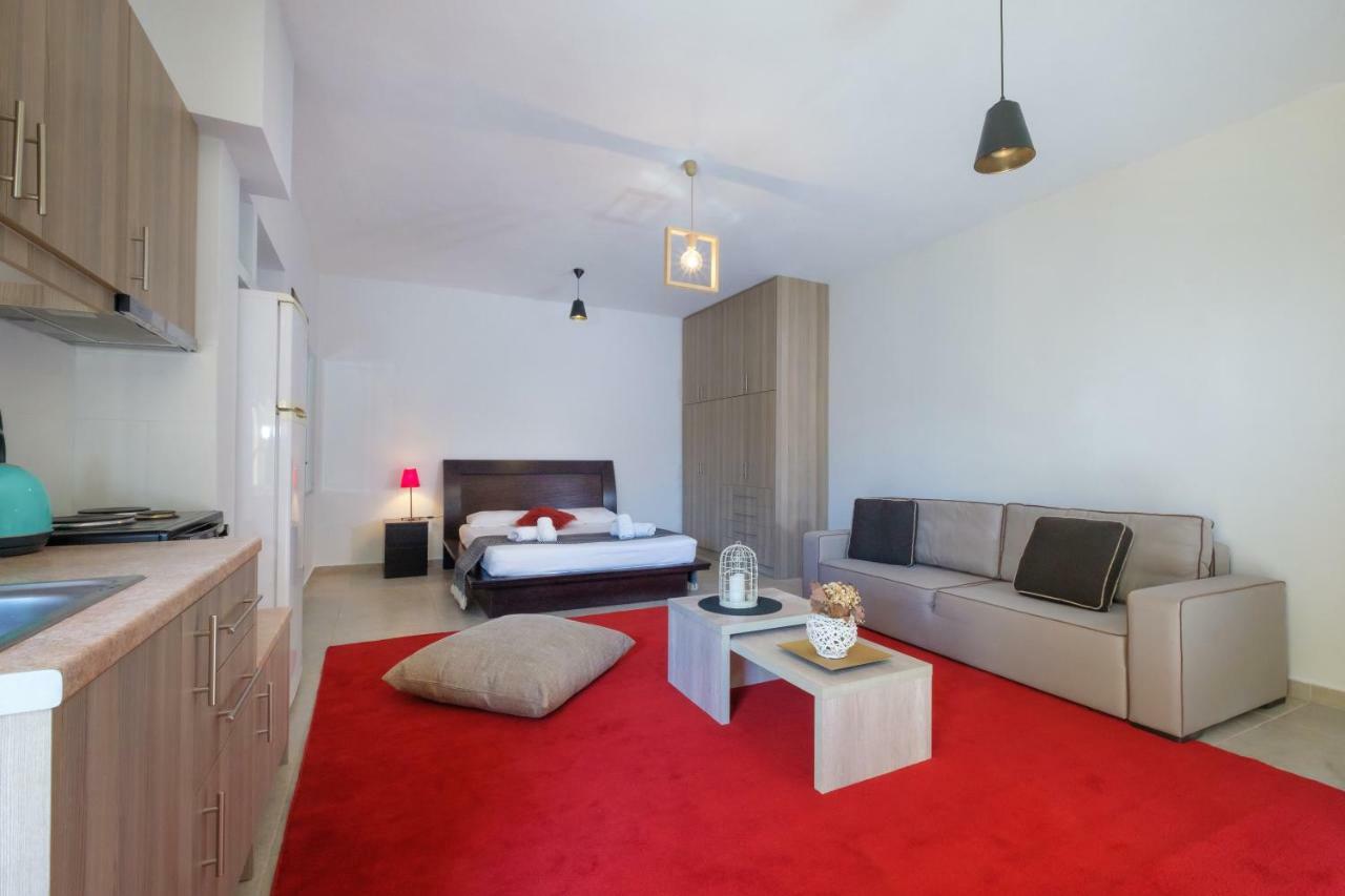 Almyros Aktis Private Garden Apartment Kalamata Exterior photo